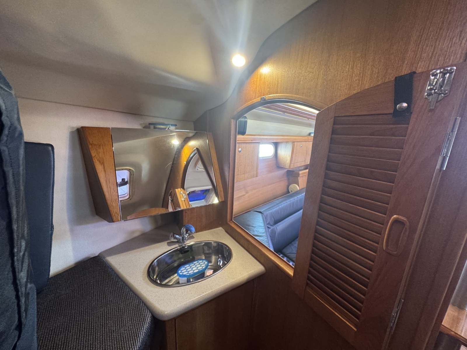 38ft Hunter Yacht For Sale