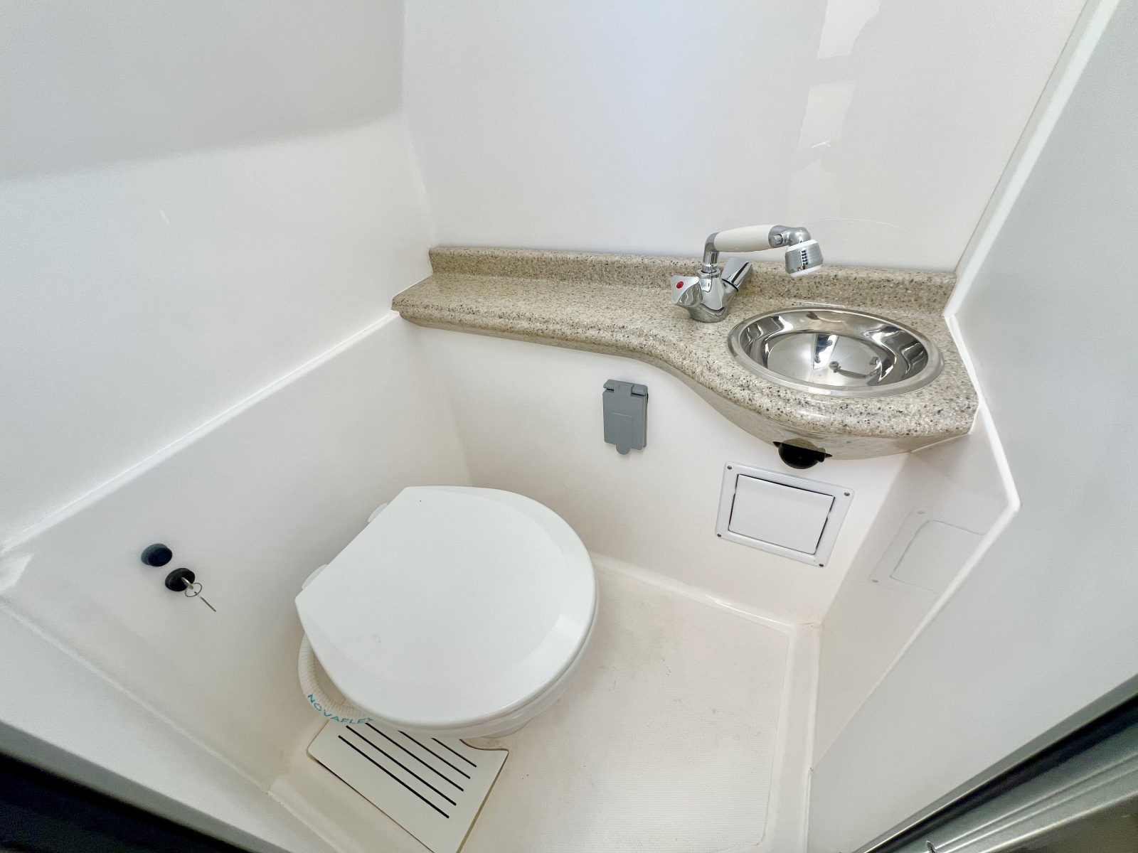 33' 2026 Stamas 33T Aventura