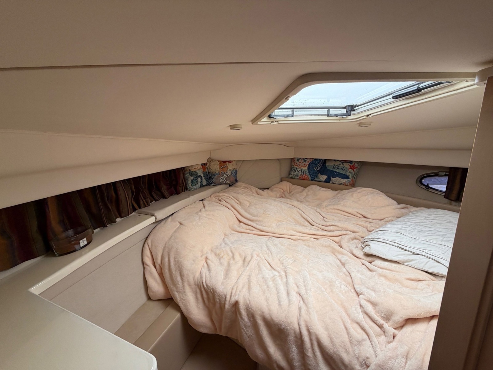 Noah Genda 40ft Carver Yacht For Sale