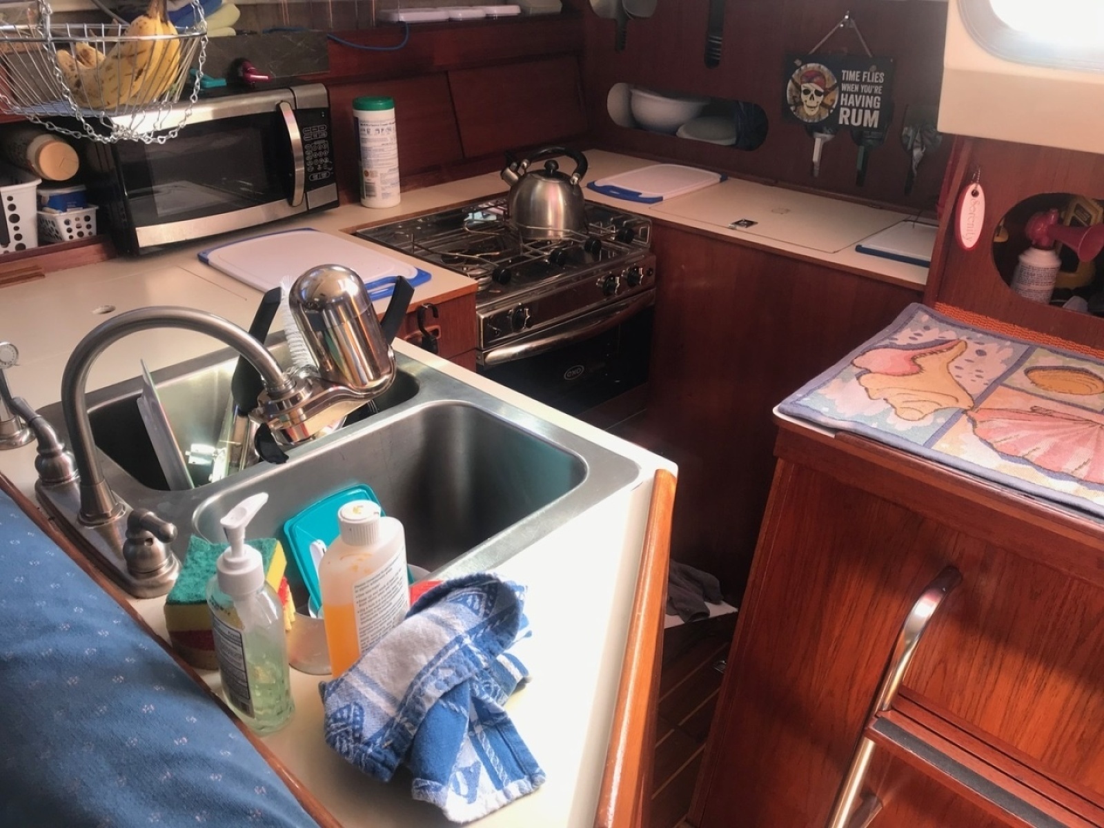 1983 Hunter 34