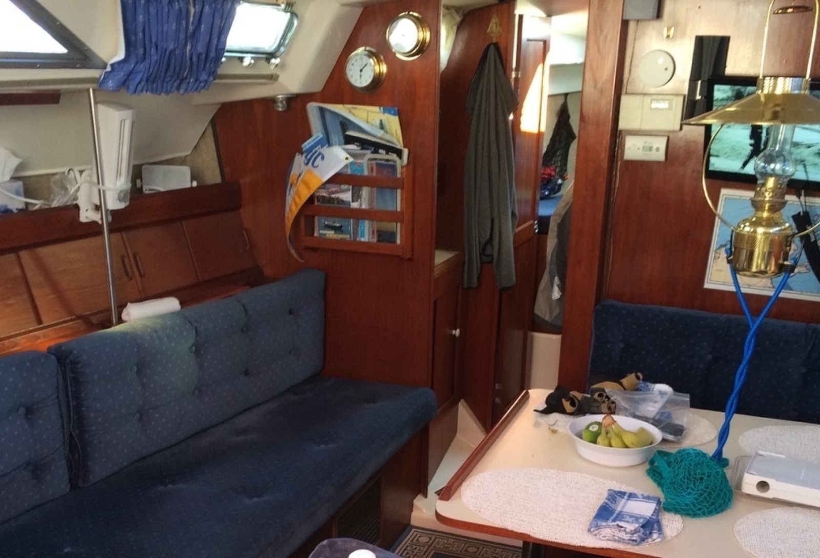 1983 Hunter 34