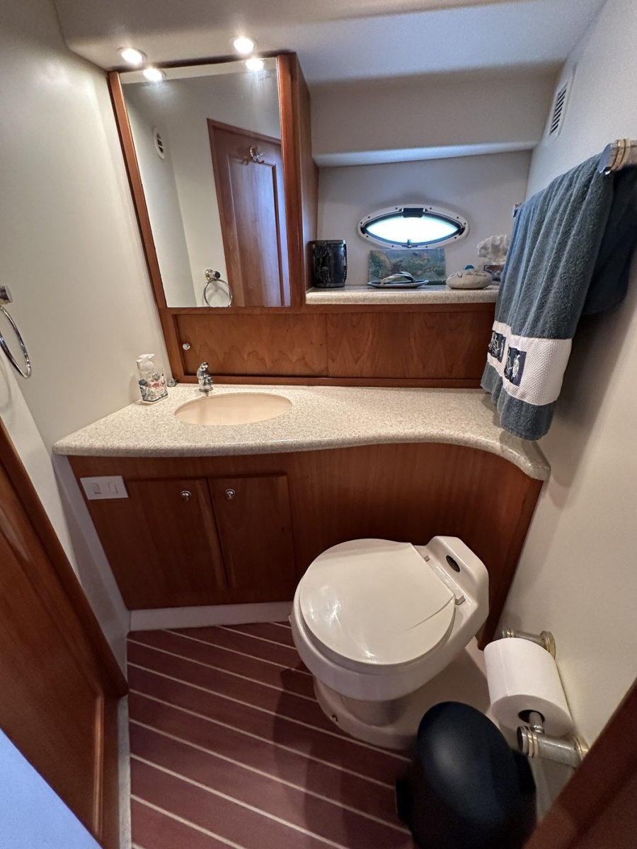 42' 2001 Silverton Convertible