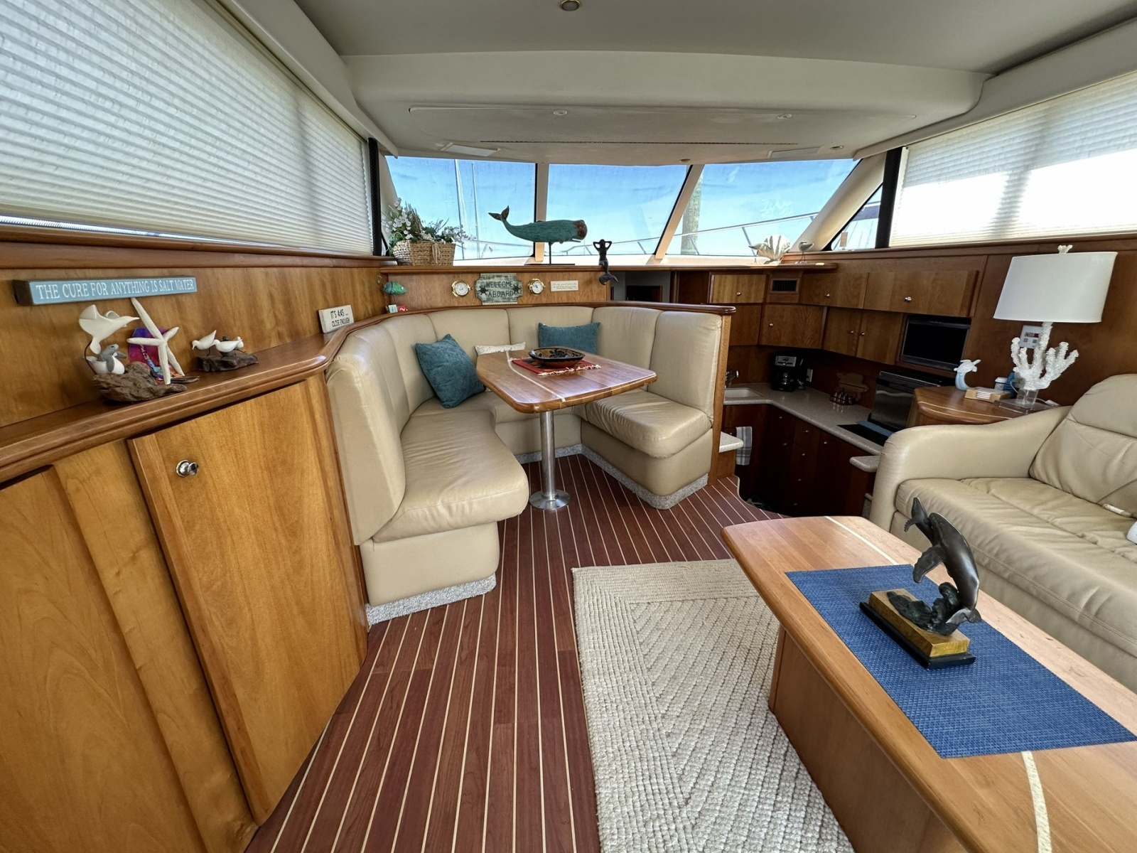 Zihuatanejo 42ft Silverton Yacht For Sale