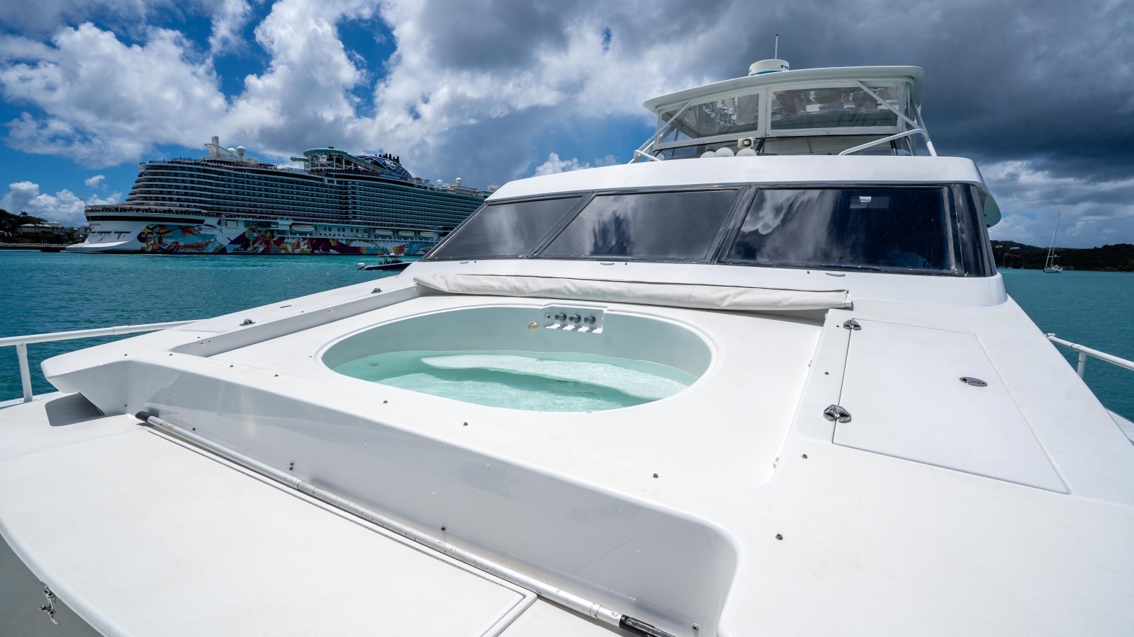 Suite Life 92ft Tarrab Yacht For Sale