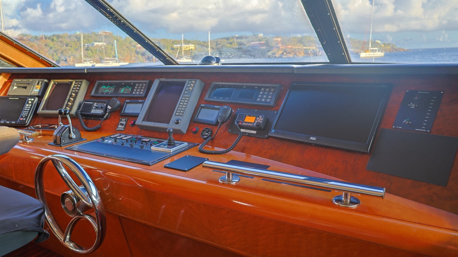 Suite Life 92ft Tarrab Yacht For Sale