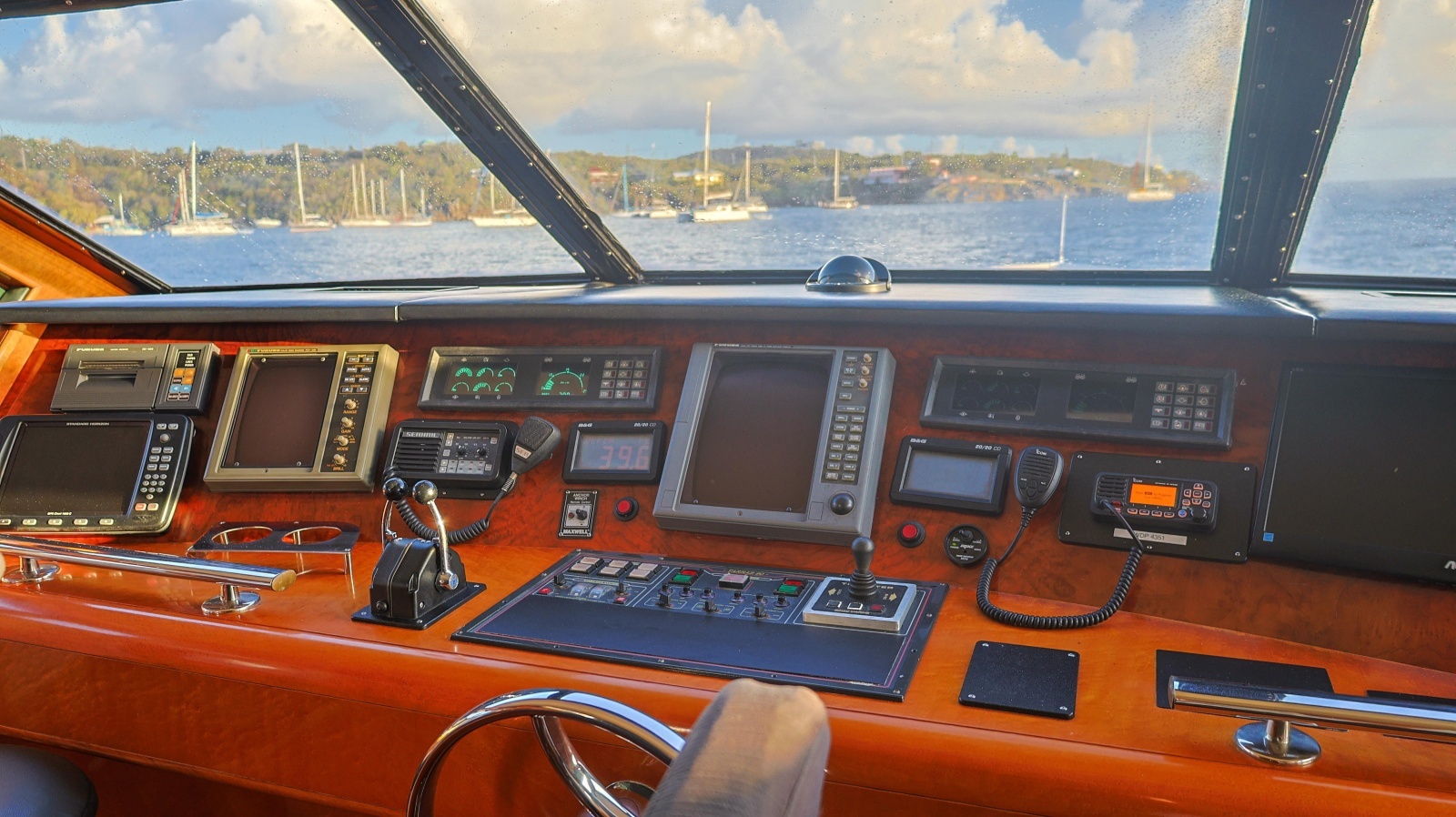 Suite Life 92ft Tarrab Yacht For Sale