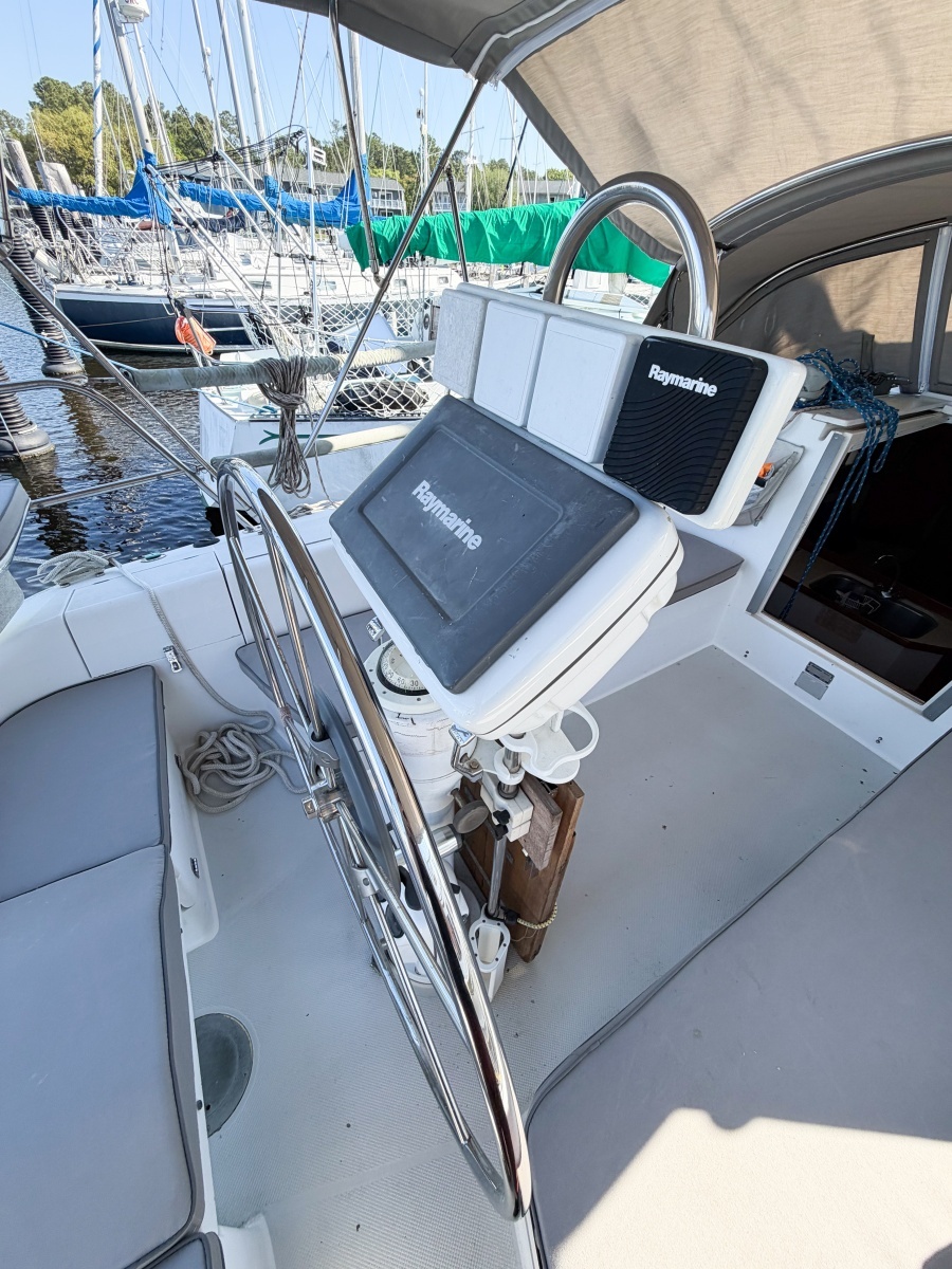 1996 Catalina 36 Mk II