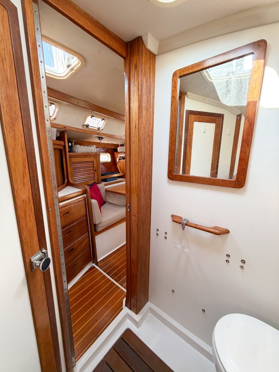 1996 Catalina 36 Mk II