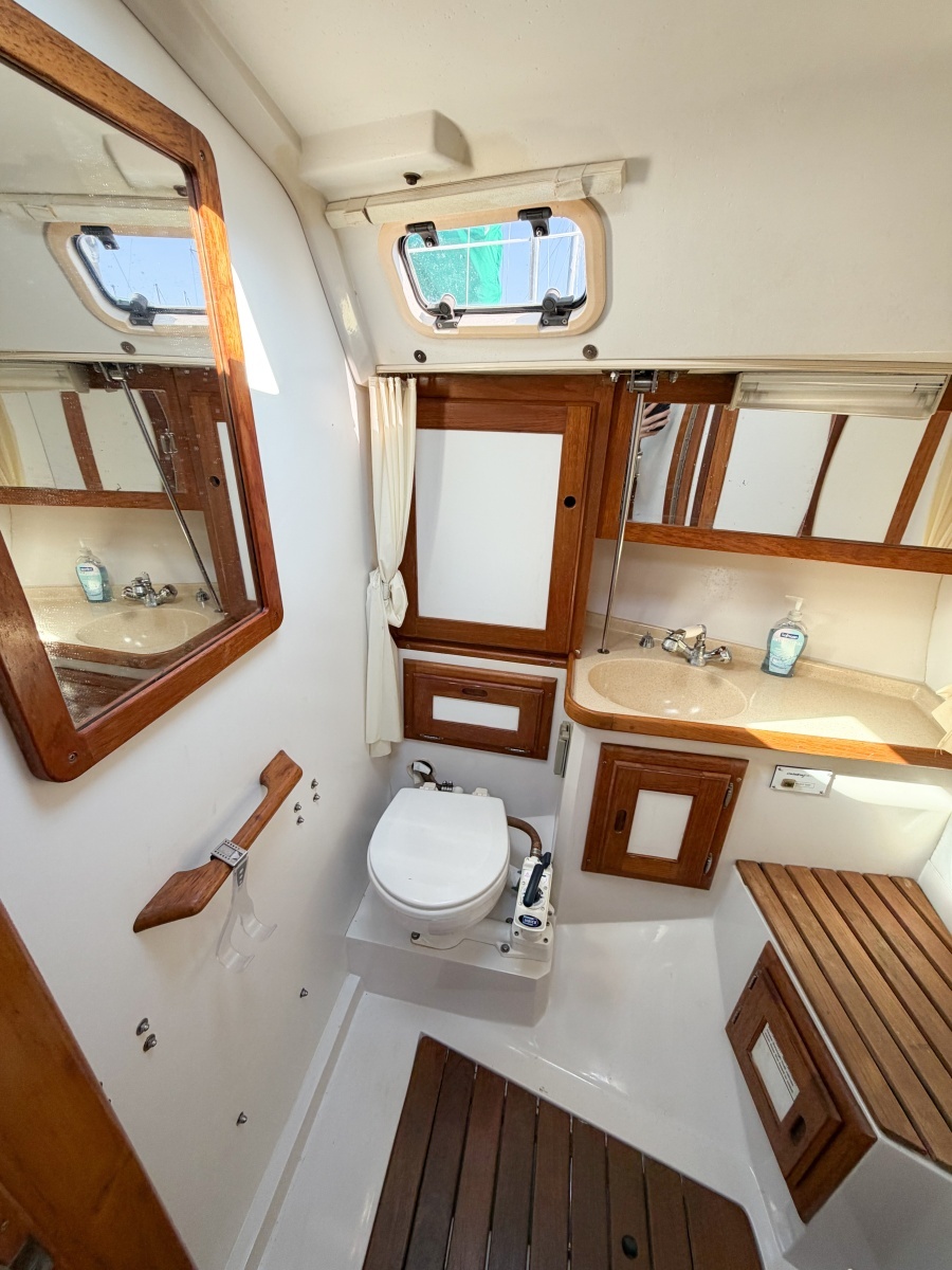 1996 Catalina 36 Mk II