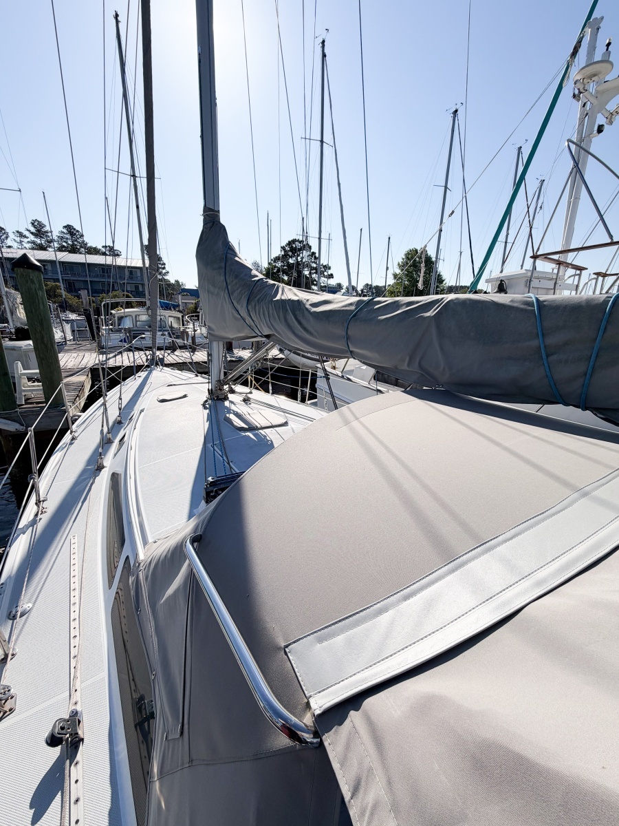 1996 Catalina 36 Mk II