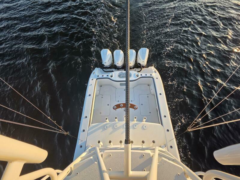 42' 2019 Yellowfin 42 Offshore