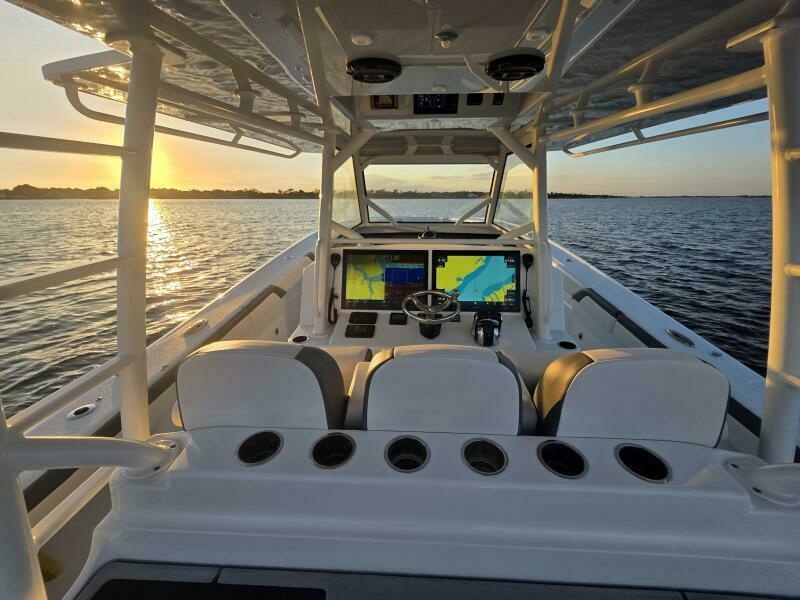 2019 Yellowfin 42 Offshore
