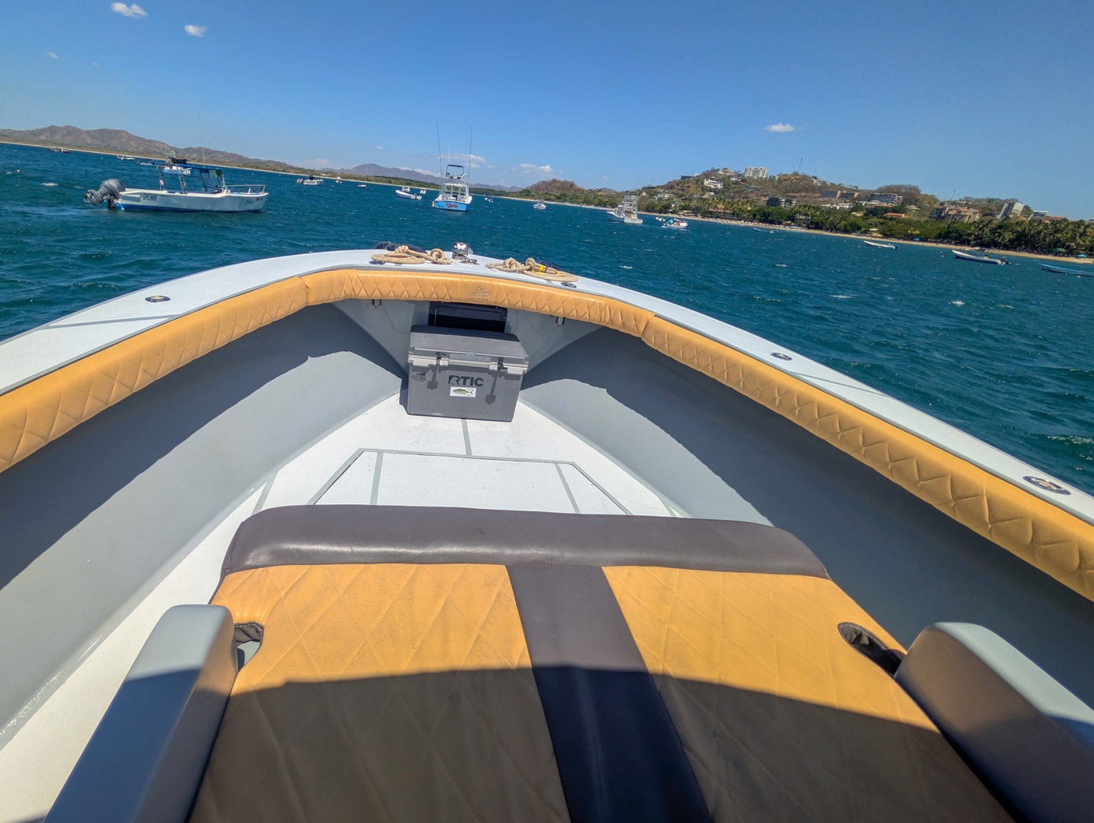 34' 1995 Ocean Master 34