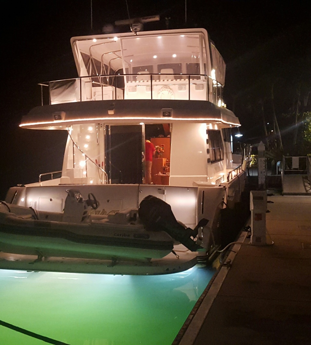 61' 2006 Altima Motor Yacht