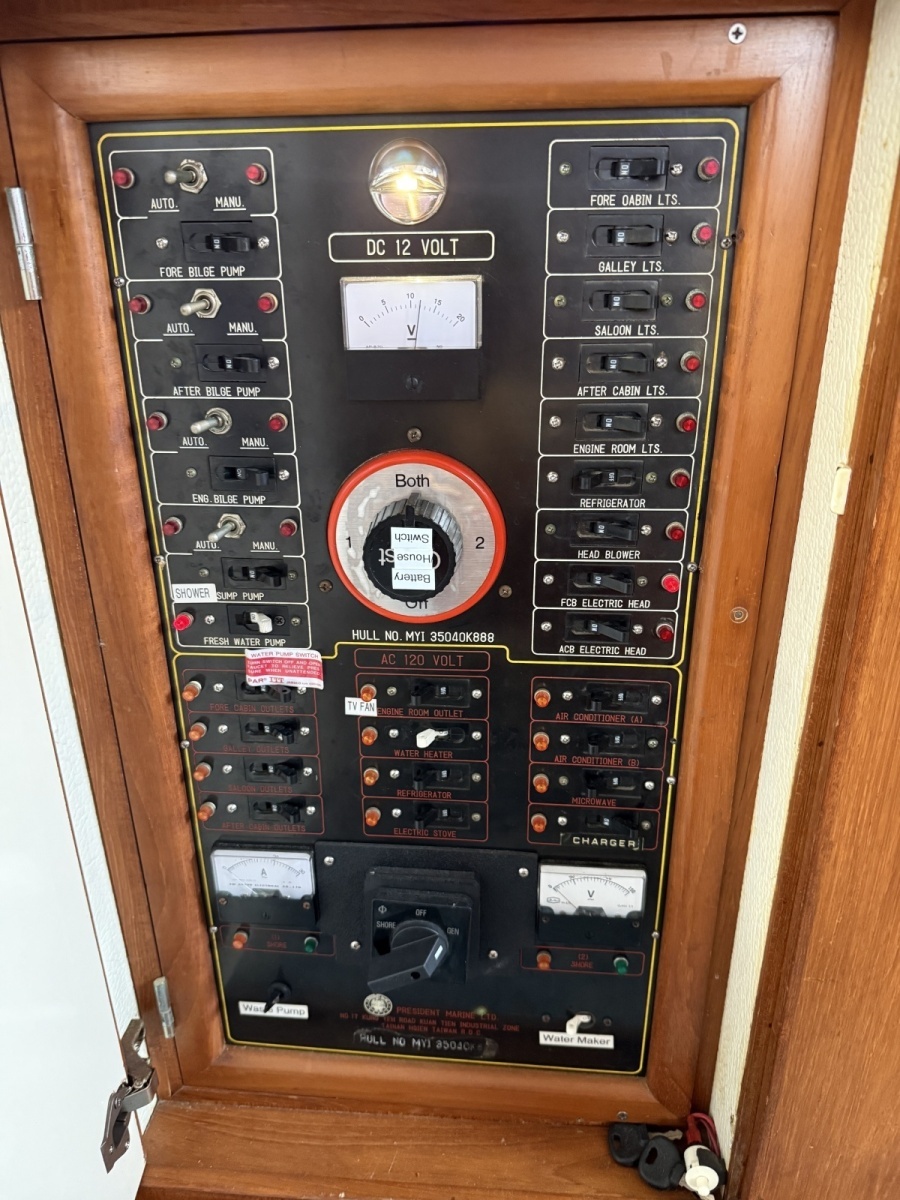 35ft President Yacht For Sale