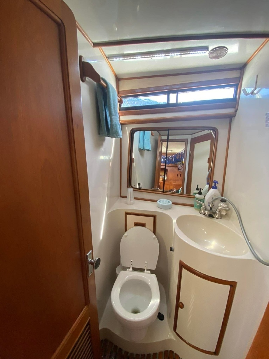 35ft President Yacht For Sale