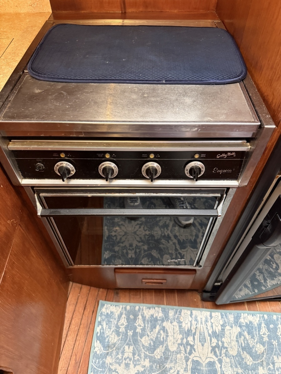 35ft President Yacht For Sale