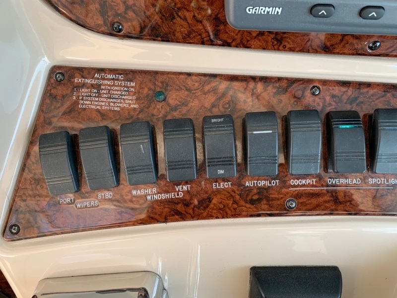 R Sea Cat 42ft Sea Ray Yacht For Sale