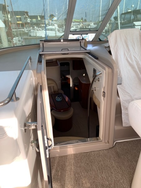 R Sea Cat 42ft Sea Ray Yacht For Sale