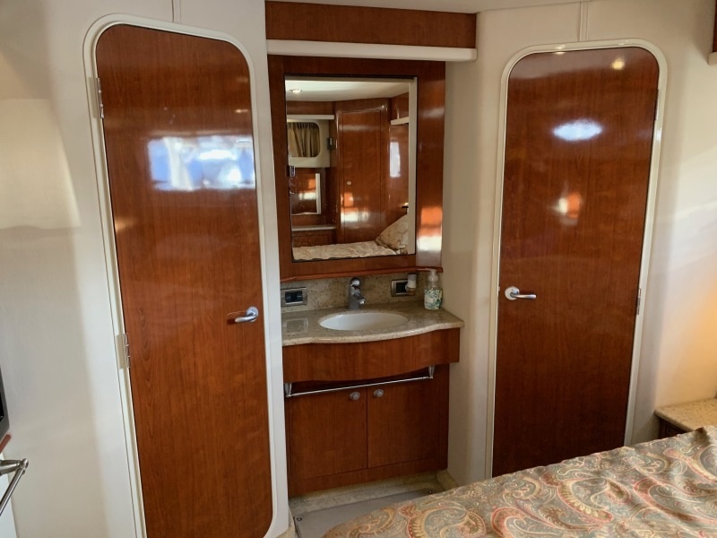 R Sea Cat 42ft Sea Ray Yacht For Sale