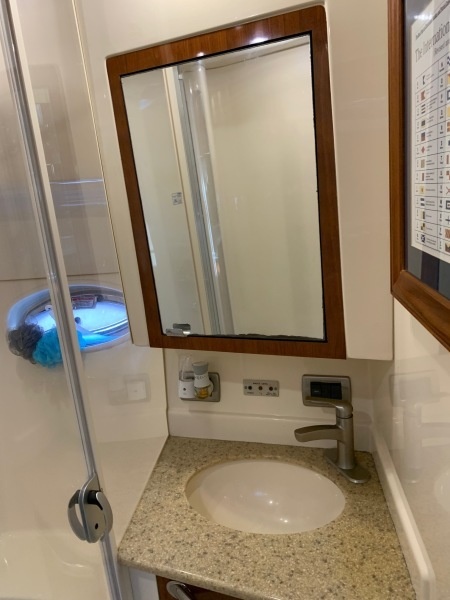 R Sea Cat 42ft Sea Ray Yacht For Sale