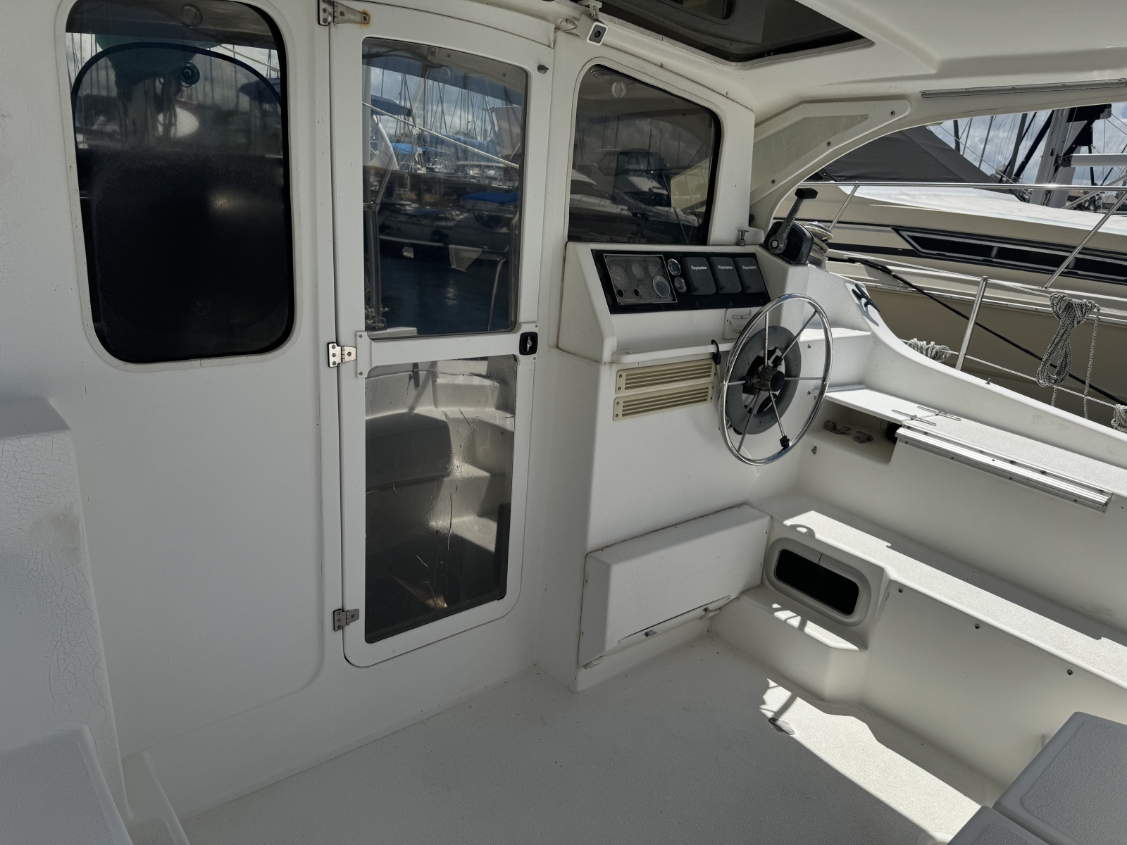 Vivace 34ft Gemini Yacht For Sale