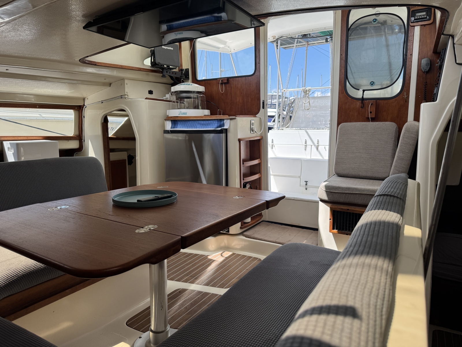 Vivace 34ft Gemini Yacht For Sale