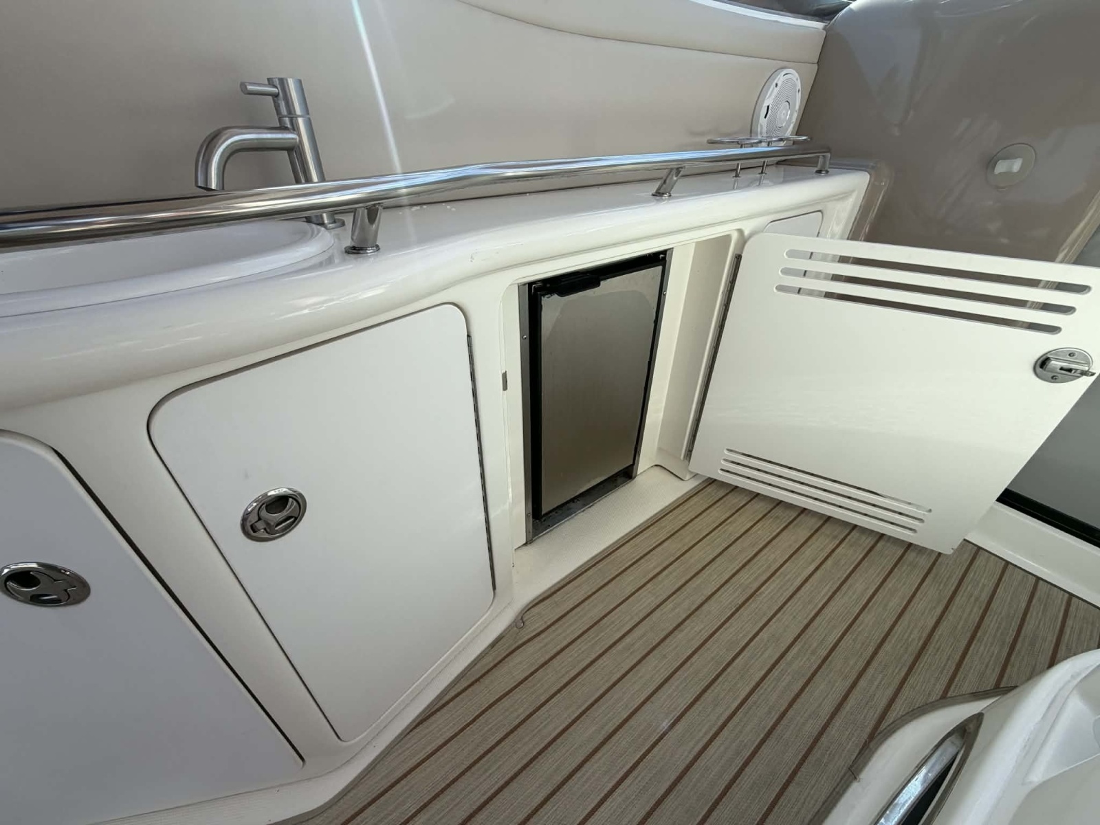 36' 2002 Sea Ray 36 Sundancer