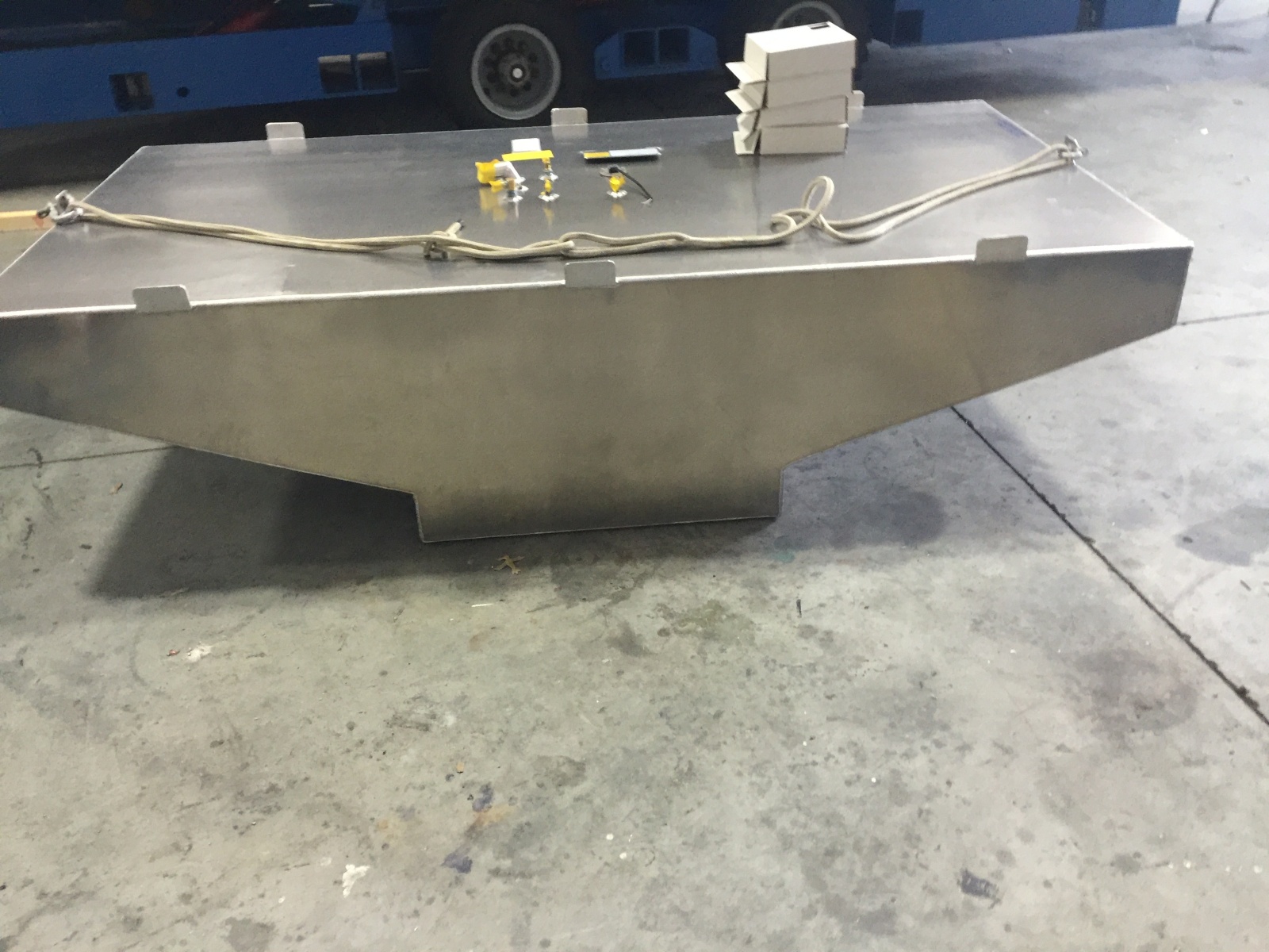 33' 1985 Bertram Flybridge Cruiser