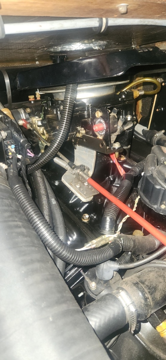 33' 1985 Bertram Flybridge Cruiser