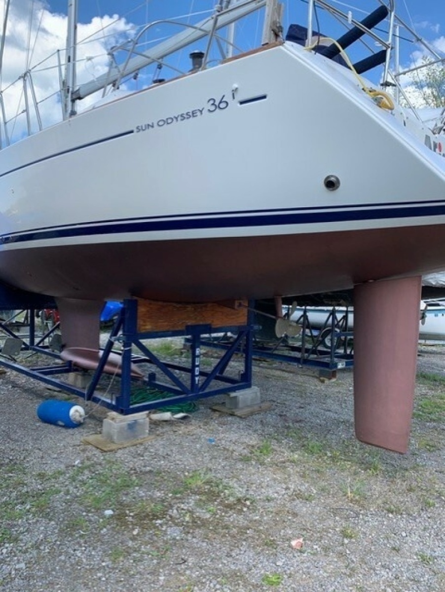 Aria 36ft Jeanneau Yacht For Sale