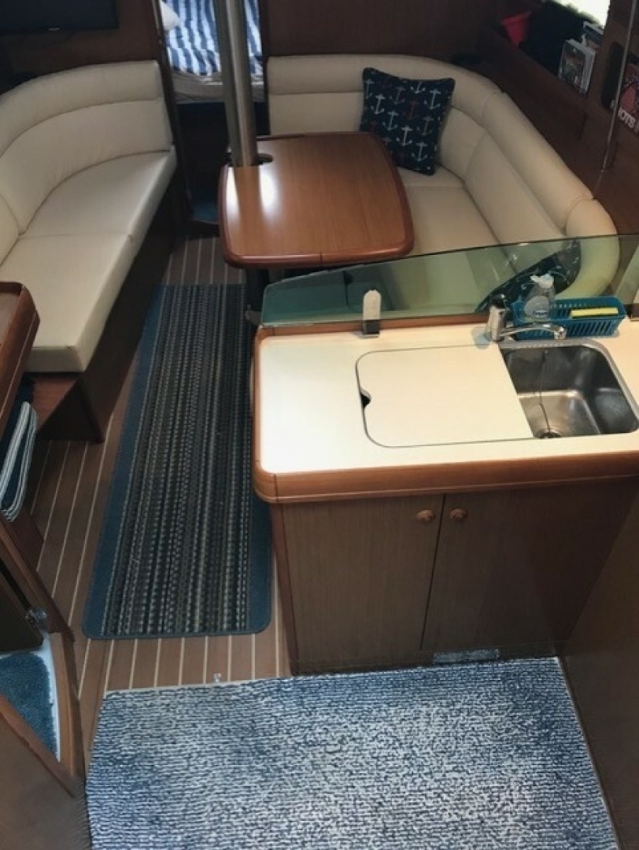 36' 2007 Jeanneau Jeanneau Oceanis 36i