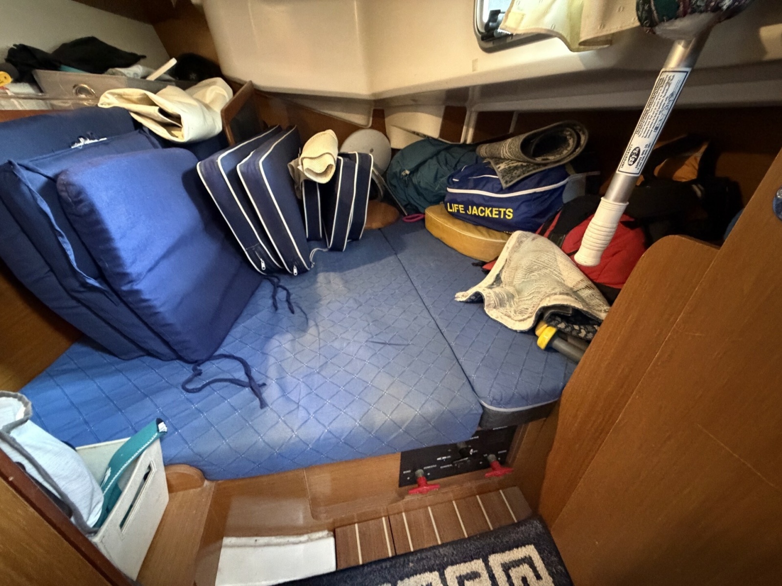 2007 Jeanneau Jeanneau Oceanis 36i