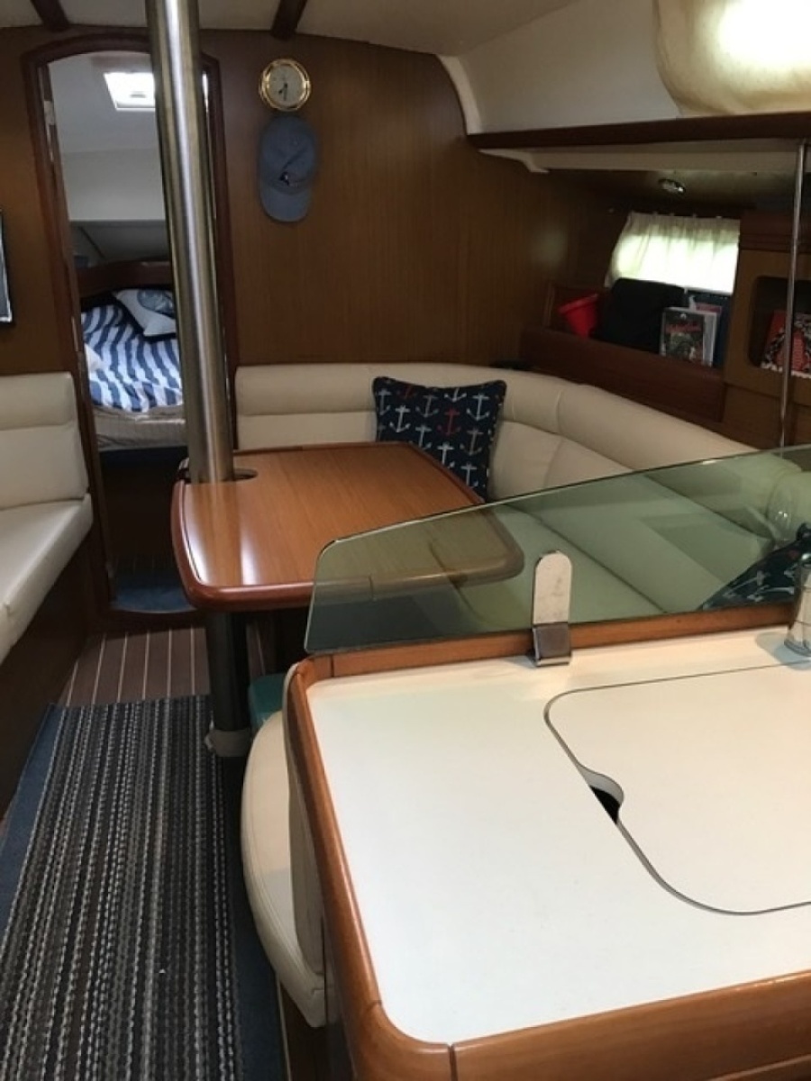 Aria 36ft Jeanneau Yacht For Sale