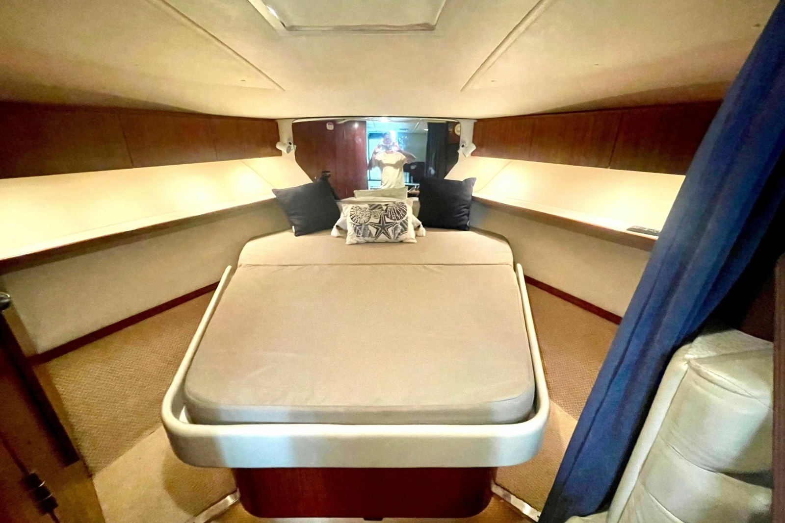 Vibe 38ft Tiara Yachts Yacht For Sale