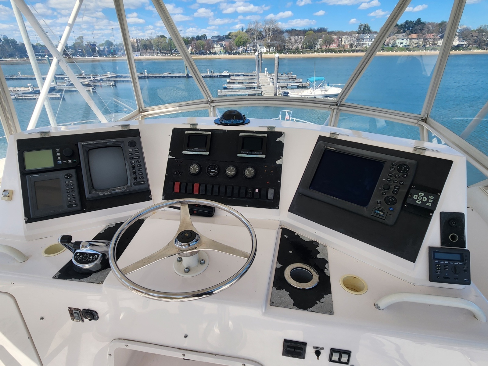 Pair of Jacks 43ft Bertram Yacht For Sale