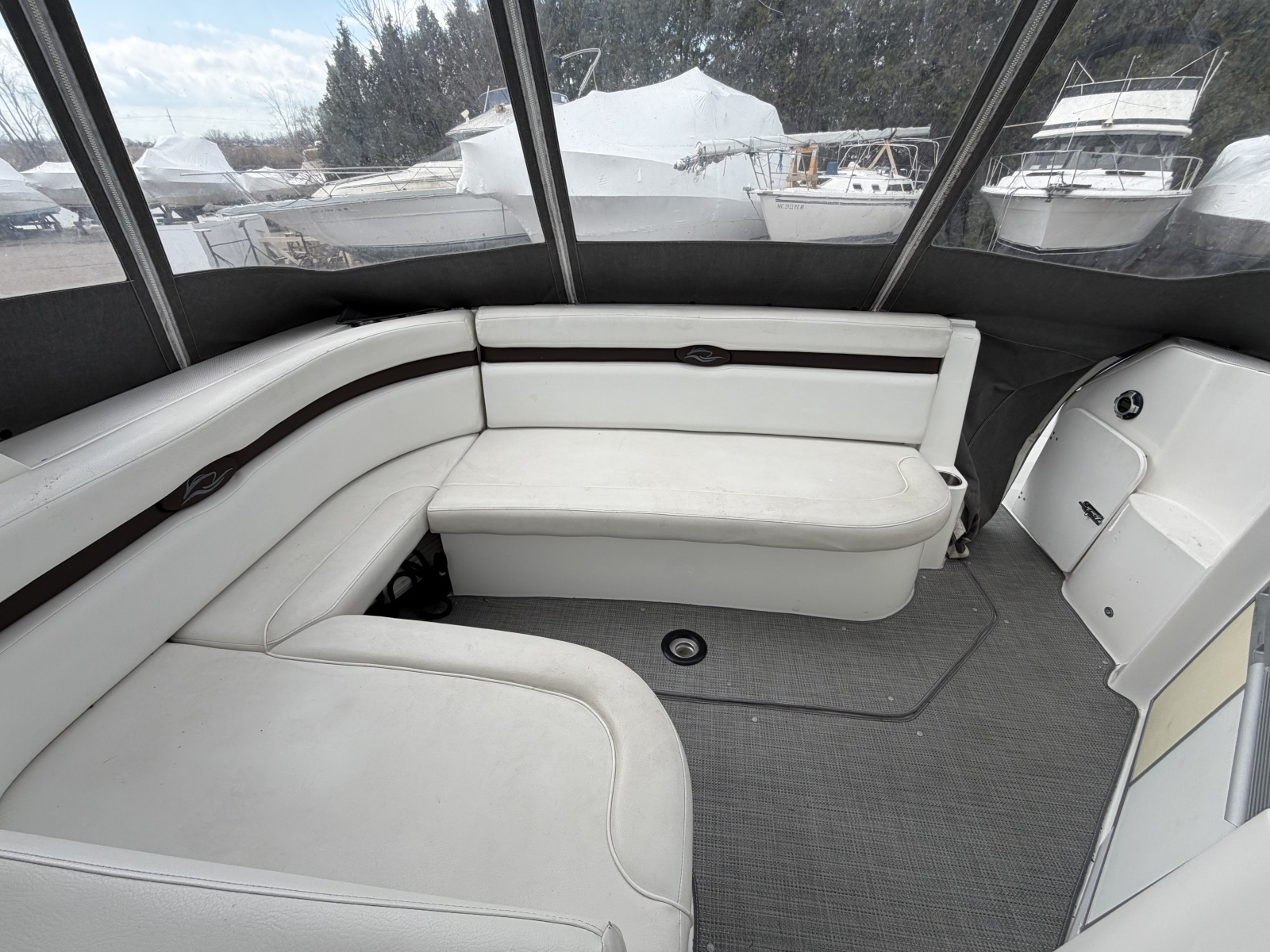 2013 Rinker 360 Express Cruiser