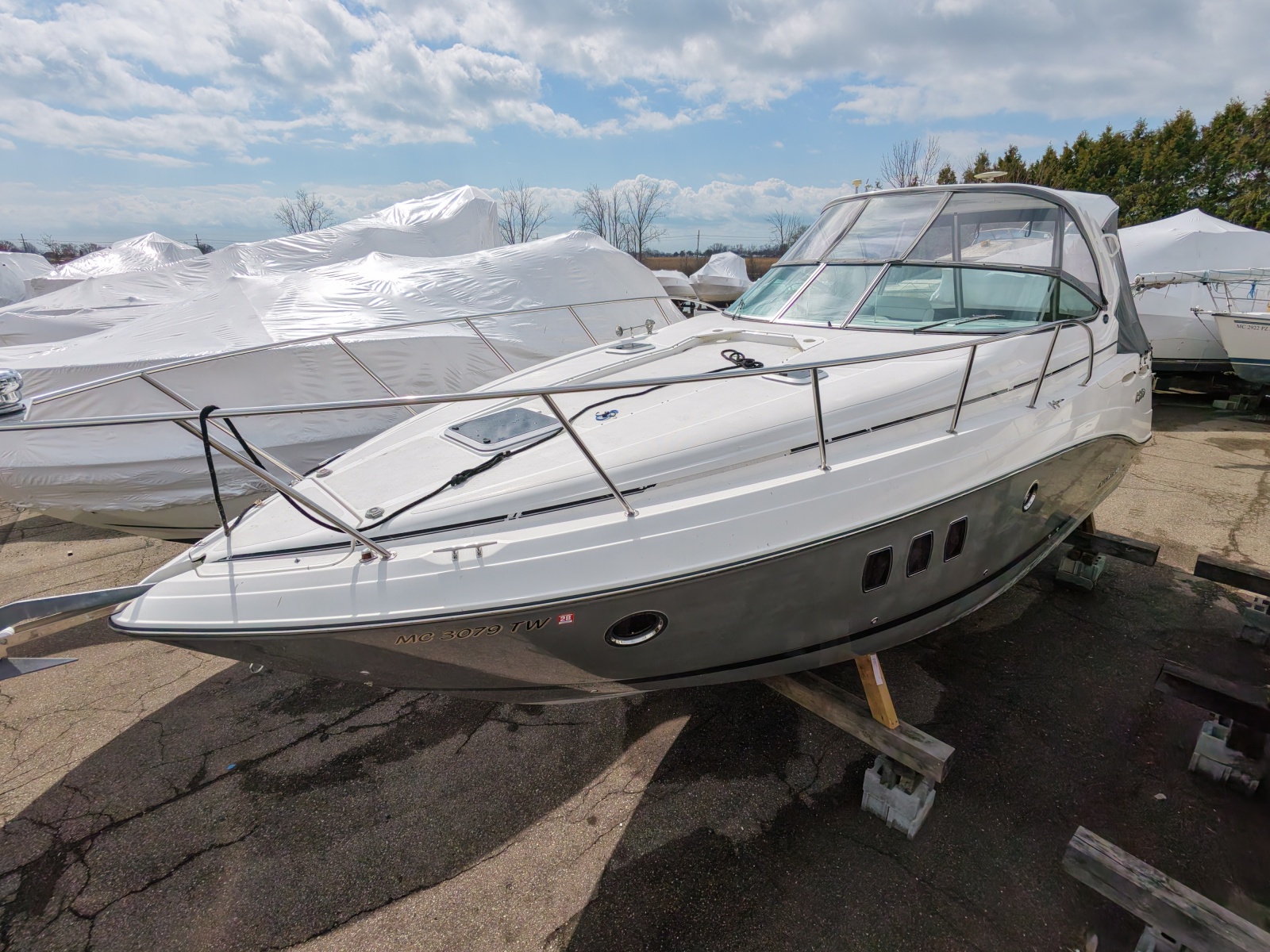 2013 Rinker 360 Express Cruiser