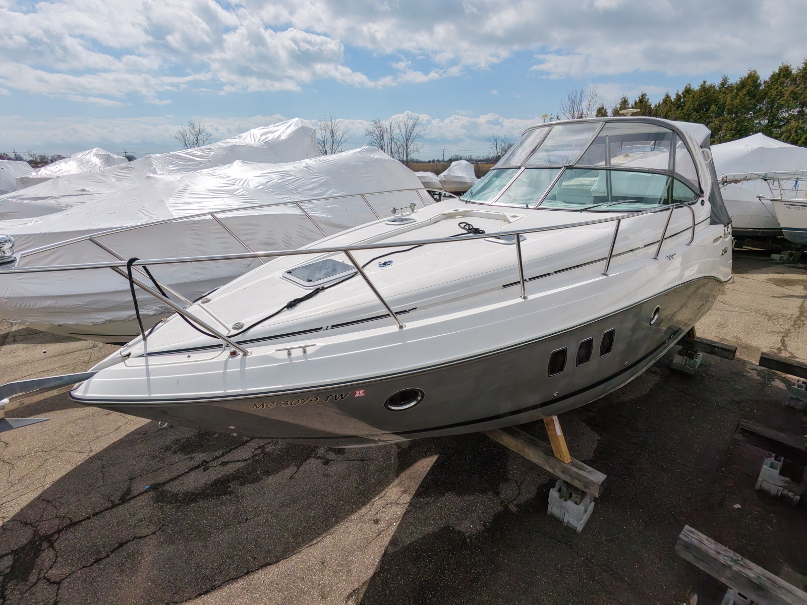 2013 Rinker 360 Express Cruiser