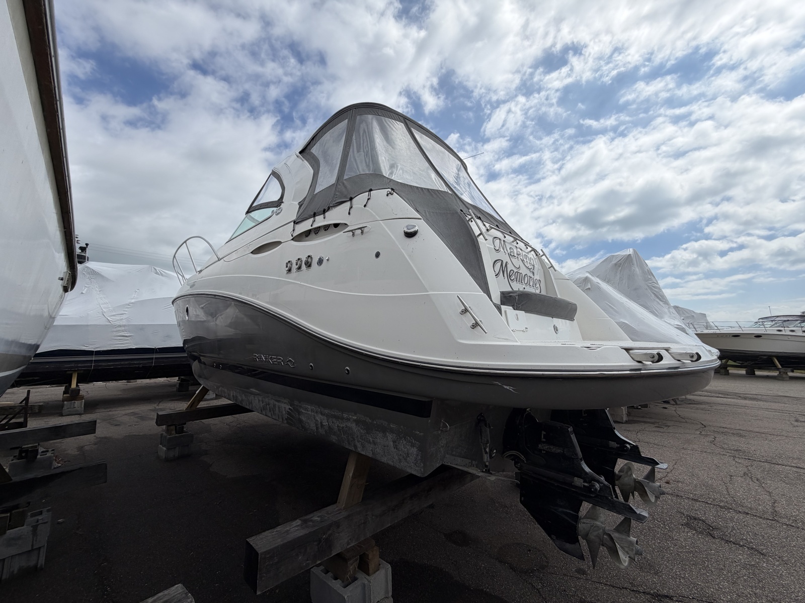 2013 Rinker 360 Express Cruiser