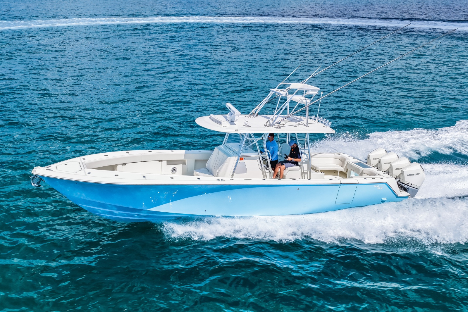 39' 2021 SeaVee 390B