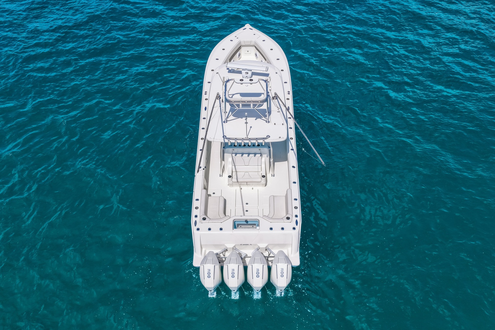 39' 2021 SeaVee 390B