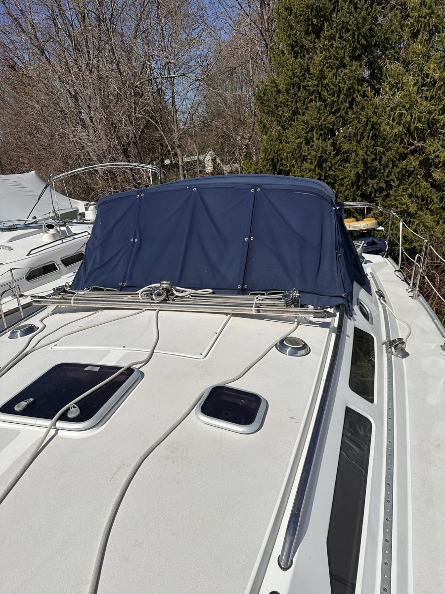 41' 2002 Catalina 400 mkII