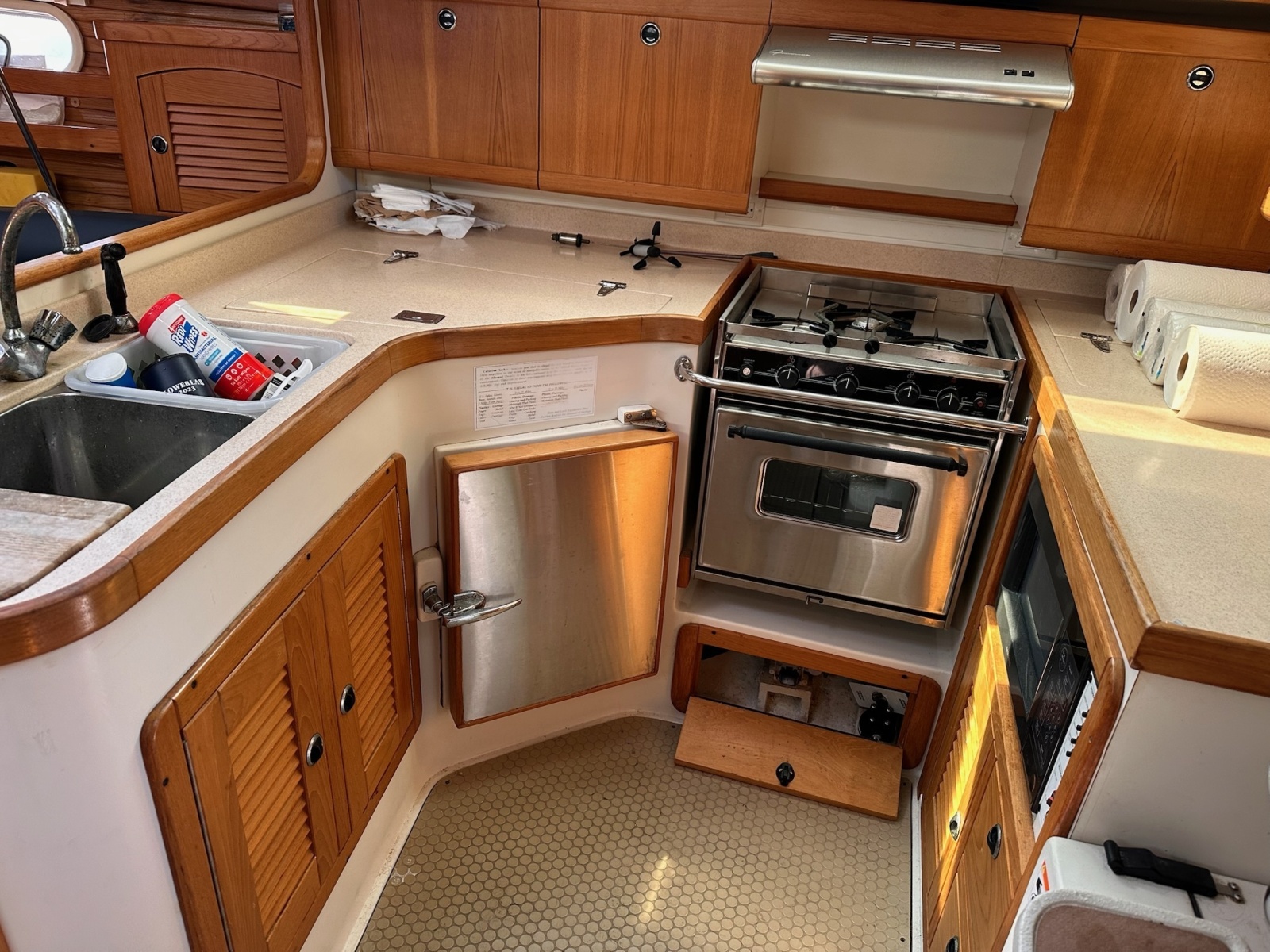 41' 2002 Catalina 400 mkII