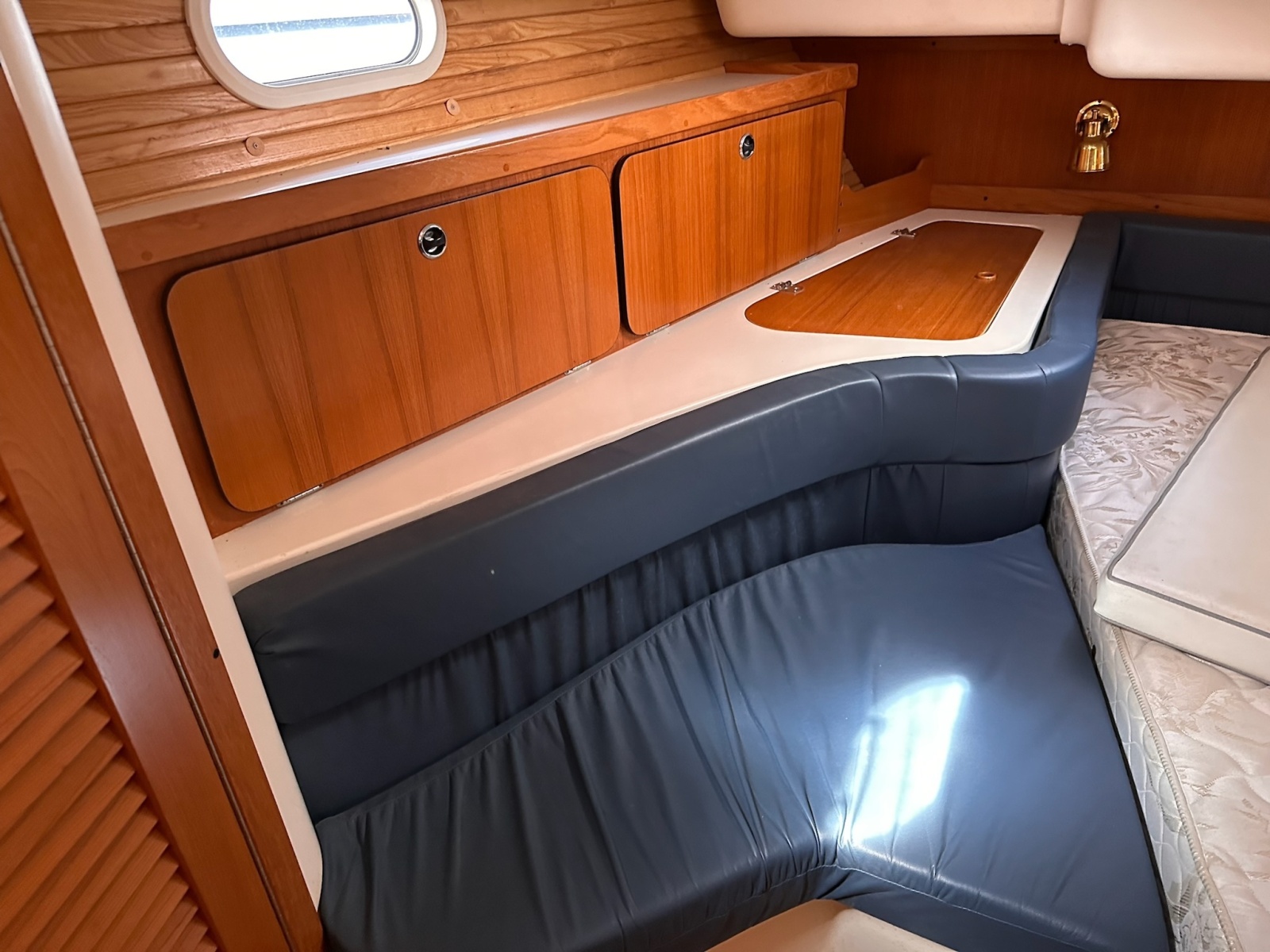 41' 2002 Catalina 400 mkII