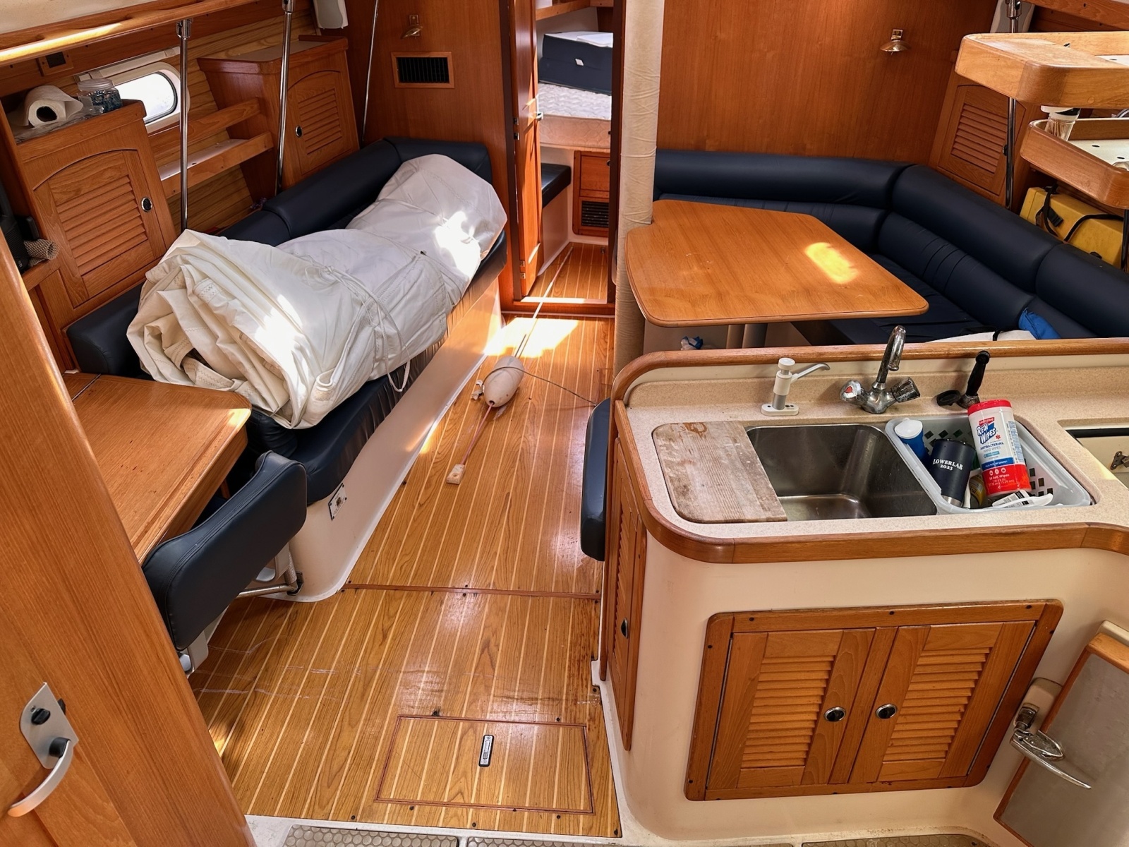 41' 2002 Catalina 400 mkII