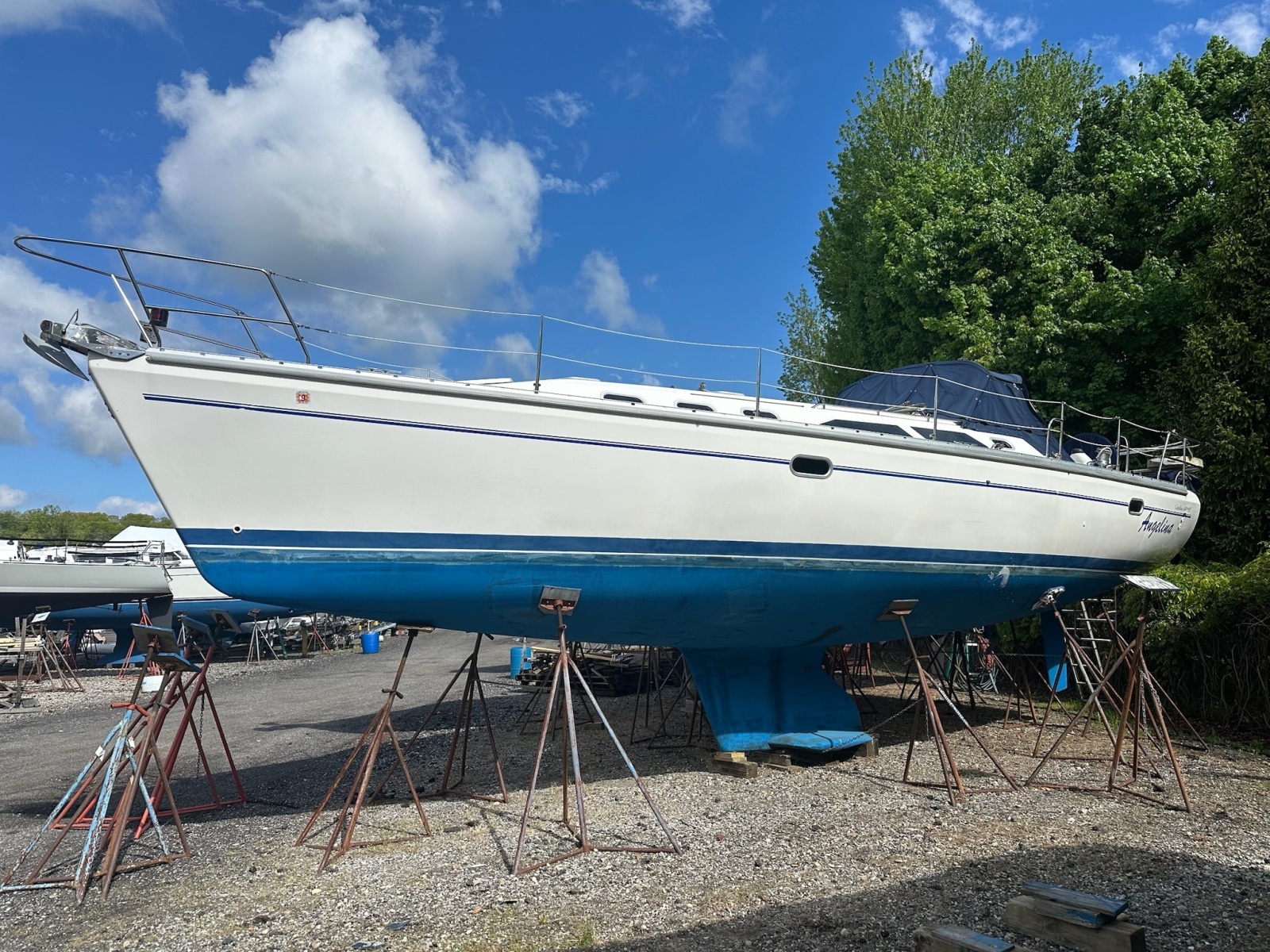 41' 2002 Catalina 400 mkII
