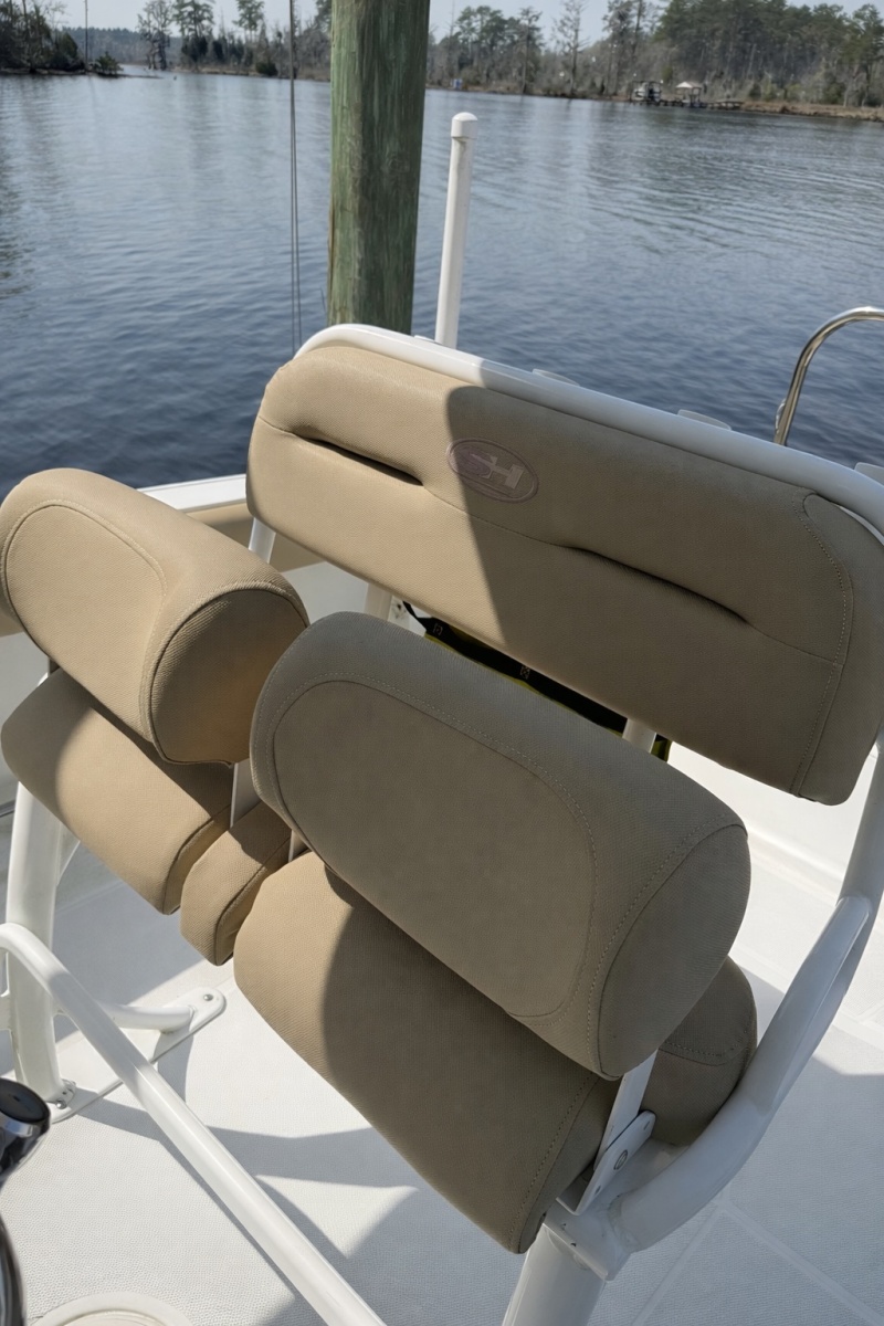 23' 2018 Sea Hunt Ultra 234