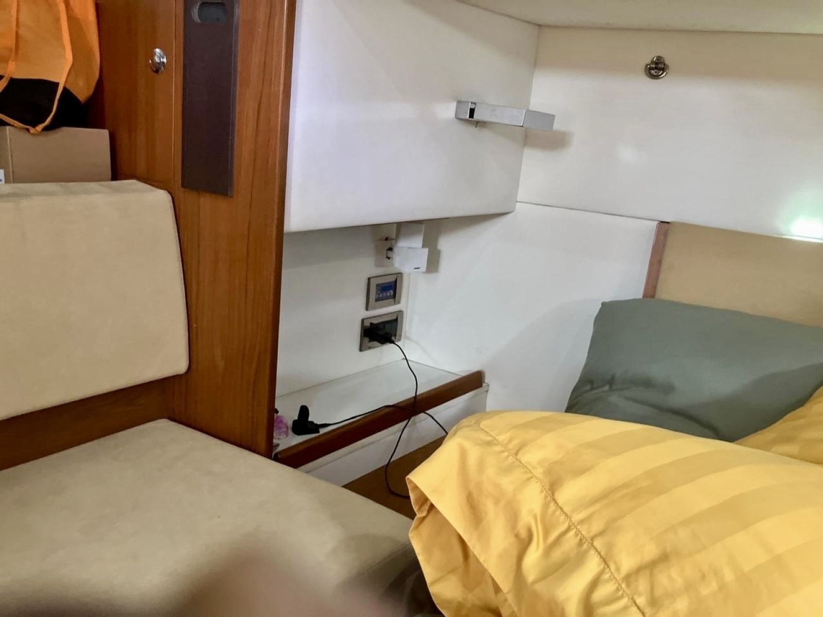 55' 2011 Wauquiez Pilot Saloon 55