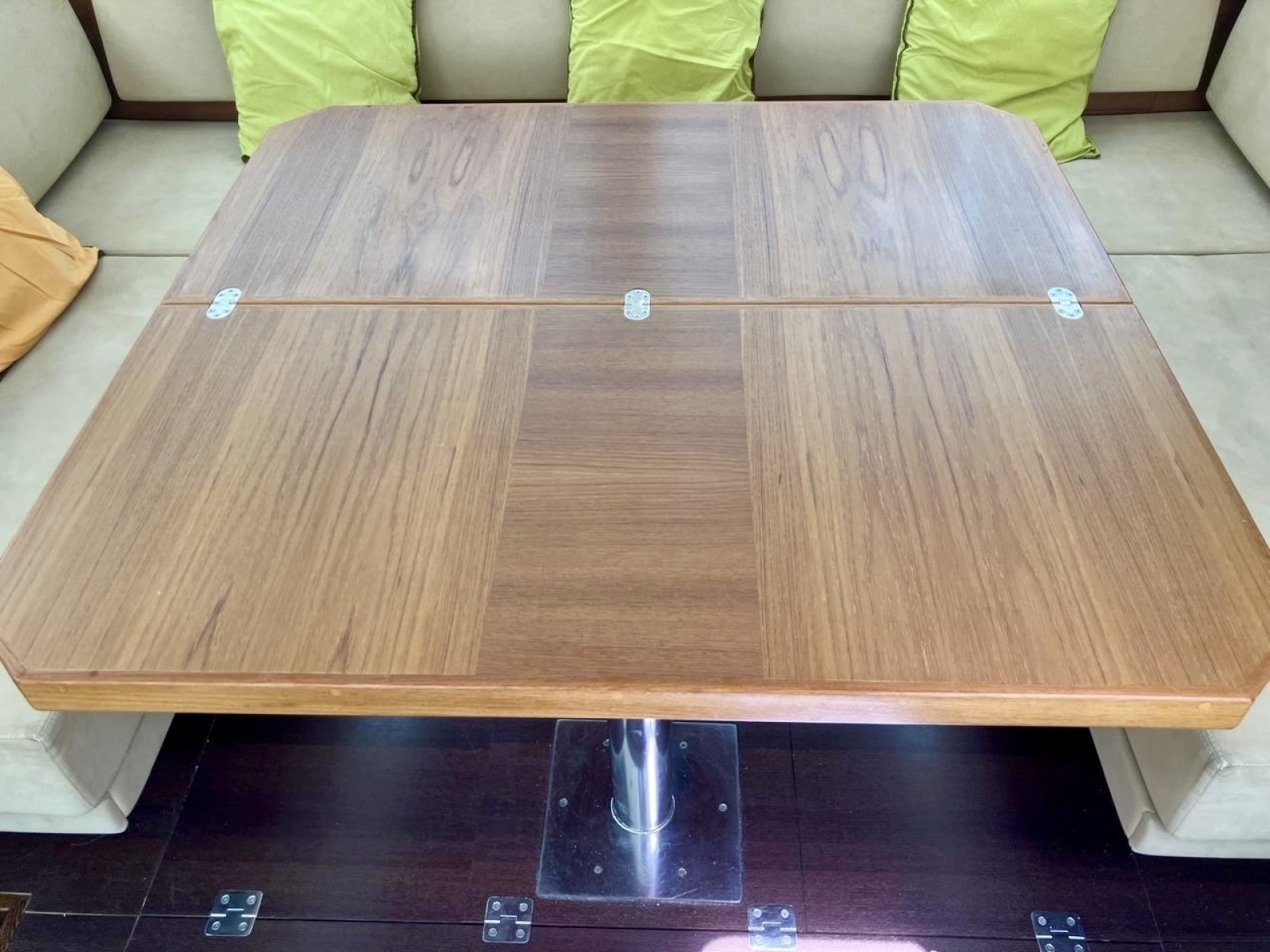 55' 2011 Wauquiez Pilot Saloon 55